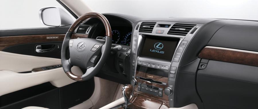  Lexus LS600h L 2007 года  (фото 47 из 224)